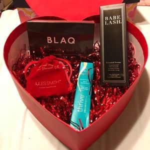 Make-up mystery box